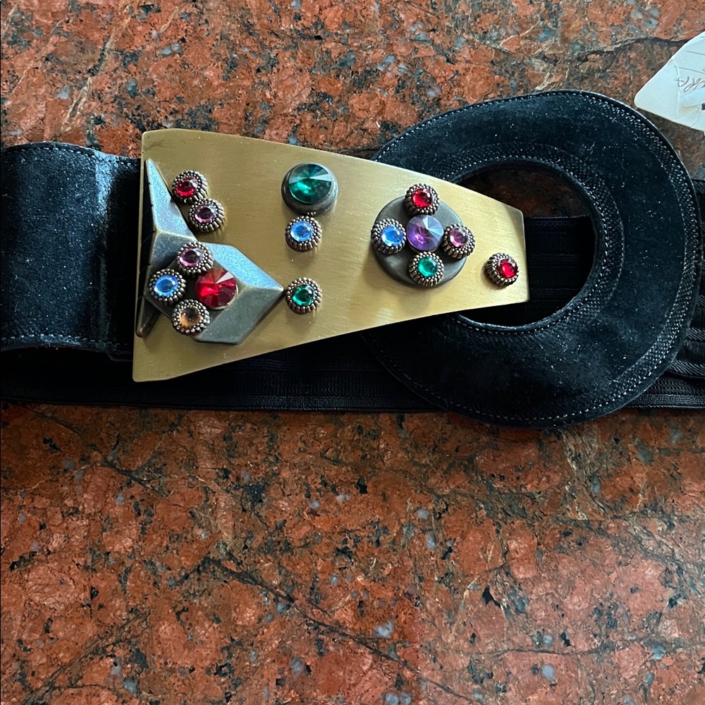 NWT Black Belt Size XS Stretch Stones Multi Color Buckle all stones there
